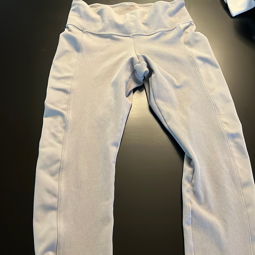 Nike Gray Textured Leggings